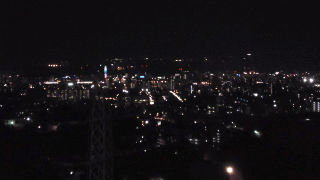 ��������i